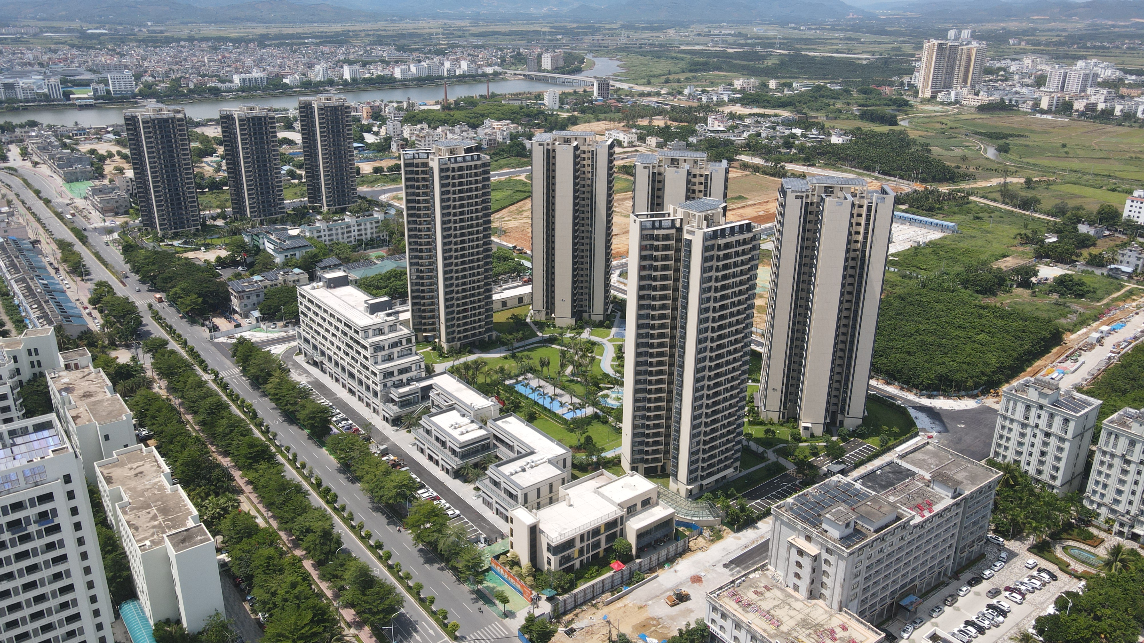 中建四局三亚万科崖州安居房项目顺利交付