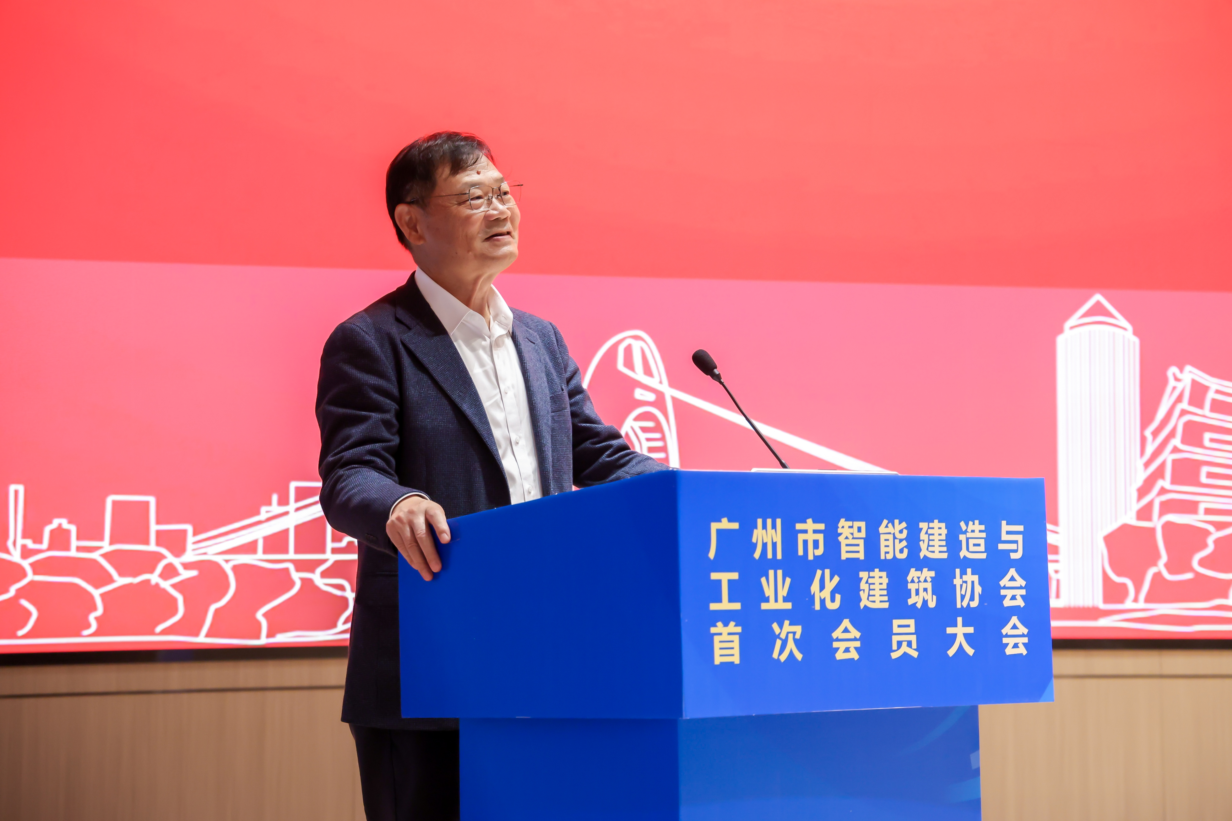 叶浩文.jpg