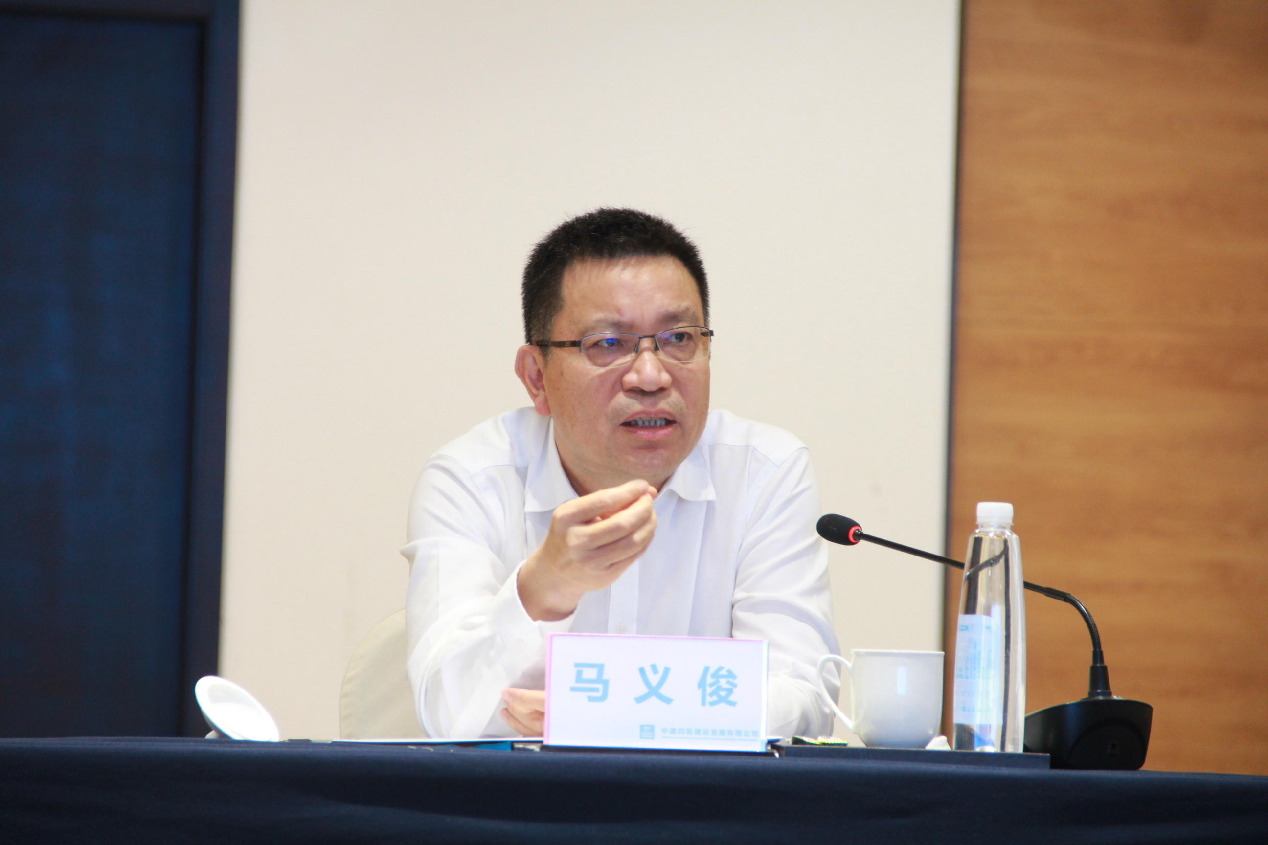 局党委副书记、总经理马义俊.jpg