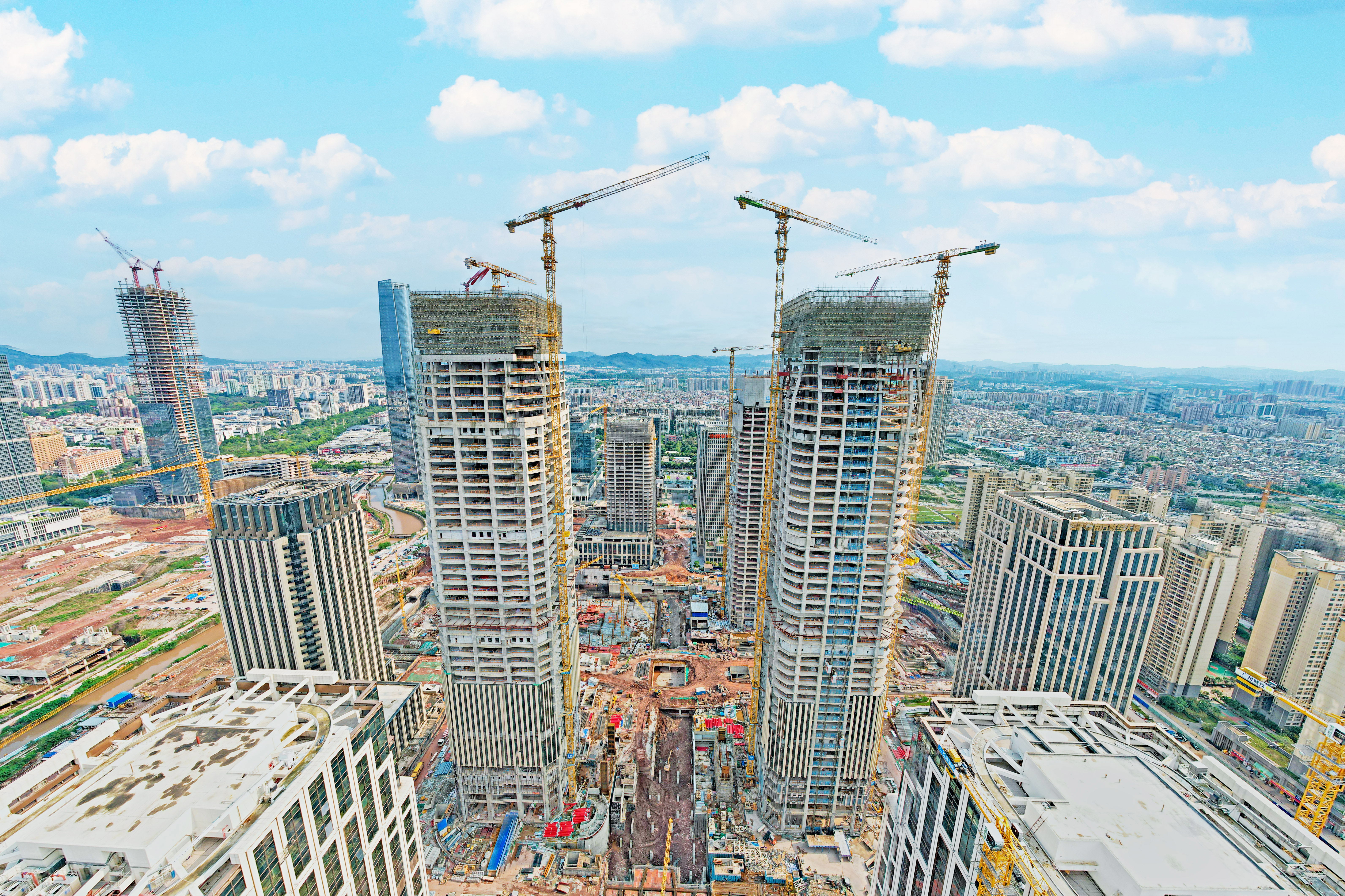 中建四局中国人寿南方金融中心项目航拍+林嘉嘉摄(1)_看图王.jpg